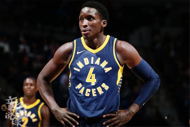 中国篮协官方:周琦加盟广东队 赵睿加盟新疆队